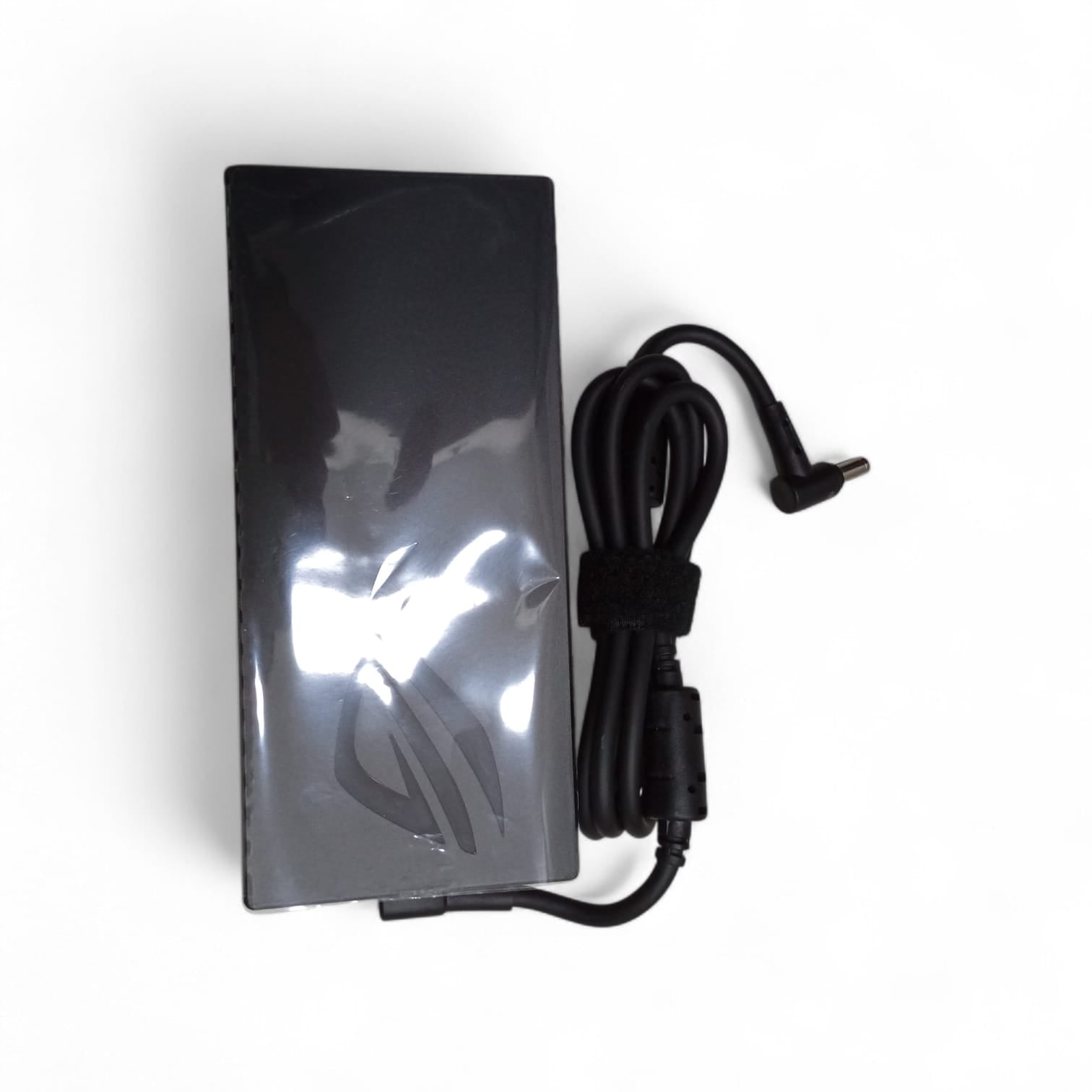 ASUS 300W Laptop Charger (20V - 16.5A) الصورة الرئيسية